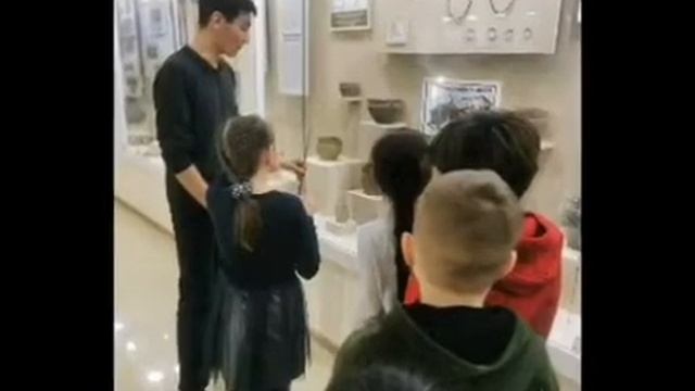 Посещение Краеведческого музея учениками 1Д и 4Д смотреть онлайн