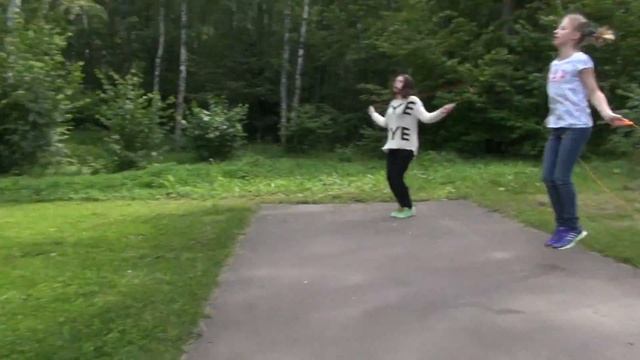 Первый день занятия на улице  Тепло  Речь в движении