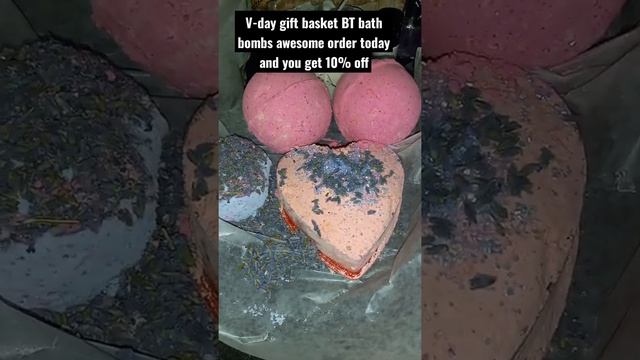 Southern Delight Boutique lavender bath bombs and purple and you have your Valentine's Day heart смотреть онлайн