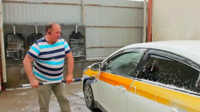 Мою машину за 100 рублей. А вы?