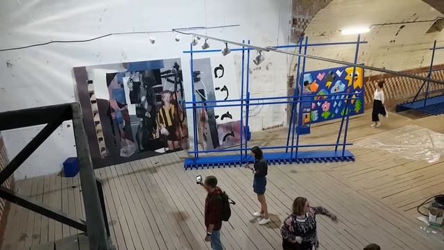 Выставка уличных художников на Винзаводе