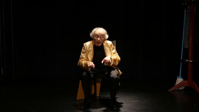 Teaser du spectacle "Little Man" avec Bruno Carlini смотреть онлайн