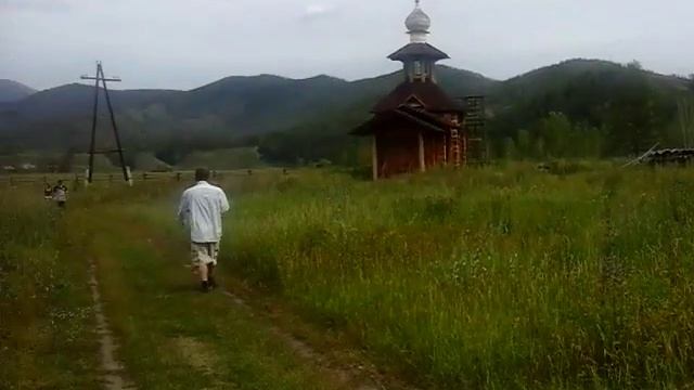 Иван Крылатов - Бог есть (cover ДеЦл & Лигалайз) (снято около храма в Горном Алтае) смотреть онлайн