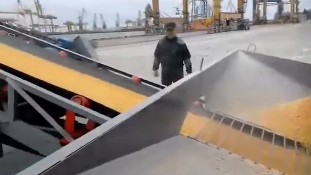 Приемный наклонный мобильный ленточный конвейер смотреть онлайн