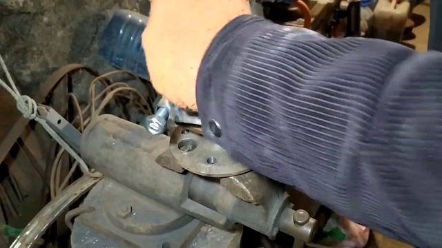 Ремонт піввісі ВАЗ саморобний сйомнік із металолому