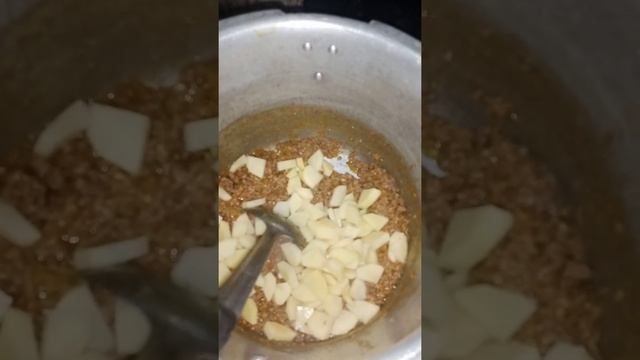 Tasty ,lazeez ,Qeema Ap b Ghar Ma Banya,😜 смотреть онлайн