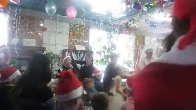 Новотроицкая сельская библиотека встречает Новый год с гостями из Новосибирска