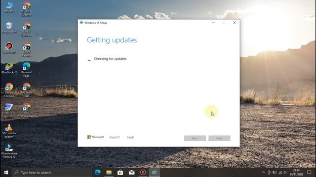 How to Install Windows 11 23H2 on Unsupported Device Without Losing Data || Desktop Wizard смотреть онлайн