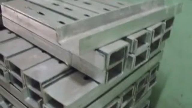 CROSS ARM TRAVERS PLN смотреть онлайн