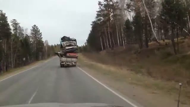 Машина с металоломом смотреть онлайн
