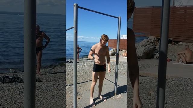 Подтягивание на турнике (10,5,5,1) 21 раз 2 минуты вызов а сколько сделаешь ты?) смотреть онлайн