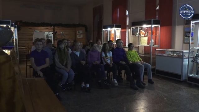 День открытых дверей для элегантного возраста смотреть онлайн