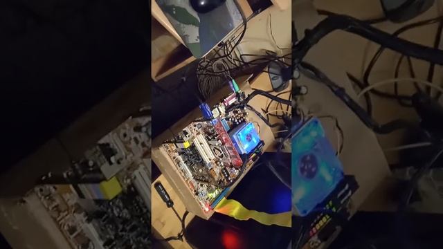 ABIT AV8 does actually install winXP integral , still only sata 1 hard drive will work. смотреть онлайн