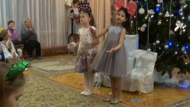 Песенка Кукол смотреть онлайн