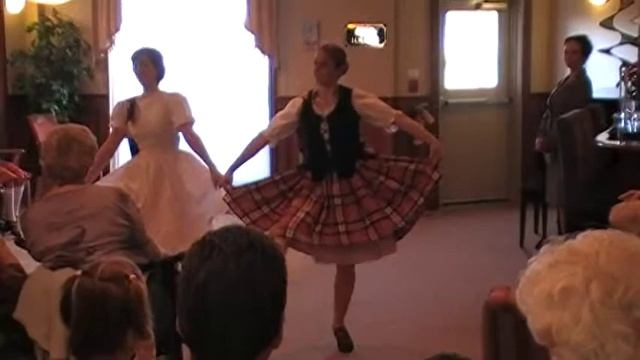Empress Kanata Performance - October 18, 2009 - Village Maid смотреть онлайн