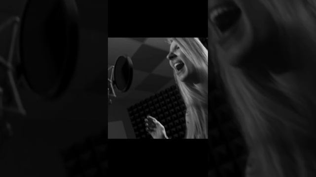 #music #rock #studio #vocal #guitarist #song смотреть онлайн