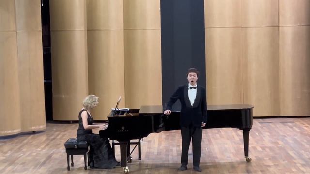 Цзэн Чжао-Третья песня Фонарщика из Опера «История Кая и Герды» смотреть онлайн