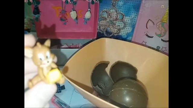 Распаковка Chupa Chups "Том и Джерри" и "Миньоны" 💛 смотреть онлайн