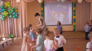 Муси -  пуси / Парный танец автор Л.Некрасова / исполняют дети средней группы