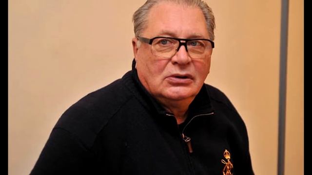 Четыре брака Валентина Смирнитского смотреть онлайн