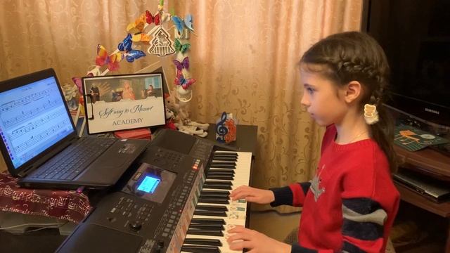 Liza.Чтение нот с листа на 6 презентации: Дж.Бастиен "Circus Rag" смотреть онлайн