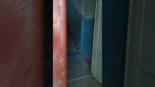 лайвхак для домофона, как остановить дверь не закрытой?