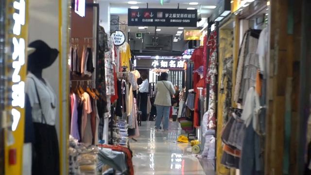 ИЗ КИТАЯ В ПАРИЖ ЗА ТРИ СЕКУНДЫ! Путешествуем по Китаю) смотреть онлайн