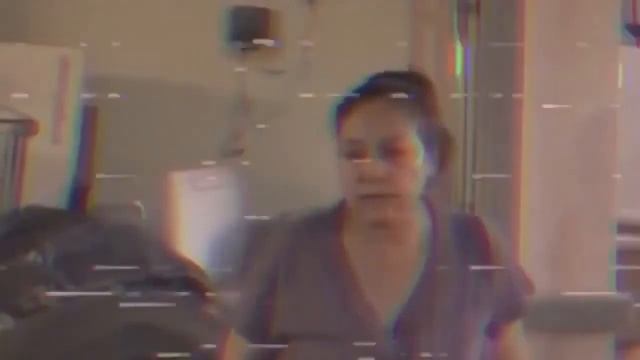 BROKEN WINDOW PRANK ON MY MOM!!! смотреть онлайн