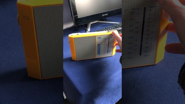 ITT Junior 502 MW/FM Radio (1988)