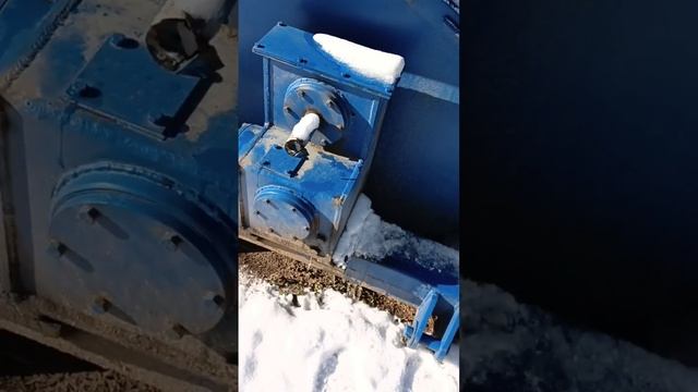 Снегоочиститель фрезернороторный навесной  ФРС–2,6М, экспресс-обзор от  Романа Чередниченко