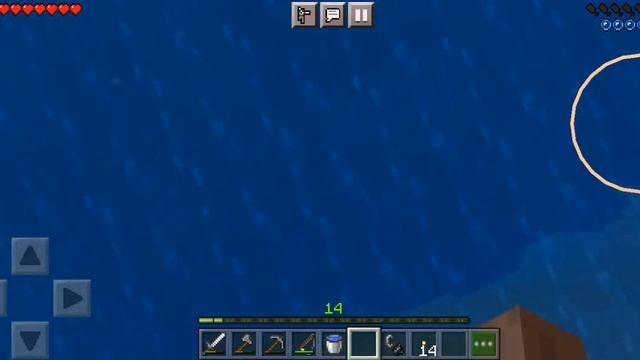 Играю в майнкрафт на выживание!!!)