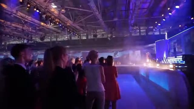 Кто же такой бриллиантовый директор? смотреть онлайн