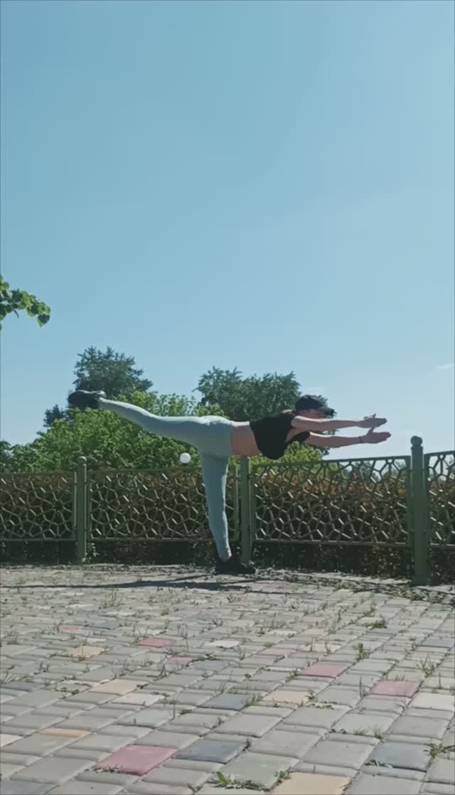 8. Танцевальный ланч с Верой Годовиковой