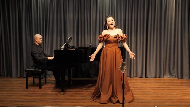 Bel raggio lusinghier by Gioachino Rossini - Ying Peng смотреть онлайн