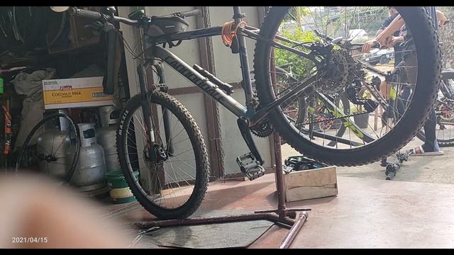 UBUNTU MAINTENANCE | BIKE MAINTENANCE смотреть онлайн