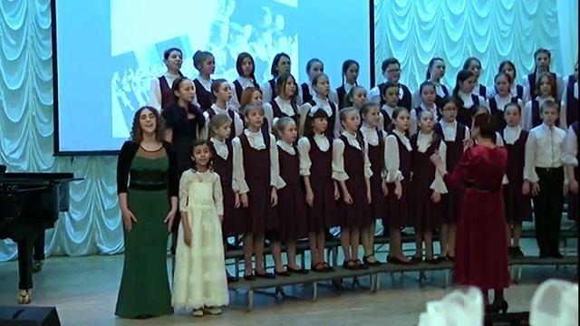 Хор "Benedictus" р.н.п. " Как у дедушки Петра" рук. Дудева Л.В. солисты М. Катерина Т. Стенцова смотреть онлайн