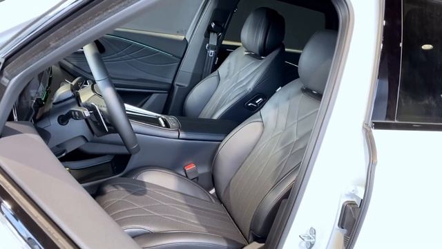 EXEED RX белый смотреть онлайн