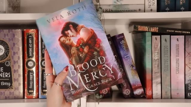 1000 books - bookshelf tour 2023 📚 my home library смотреть онлайн