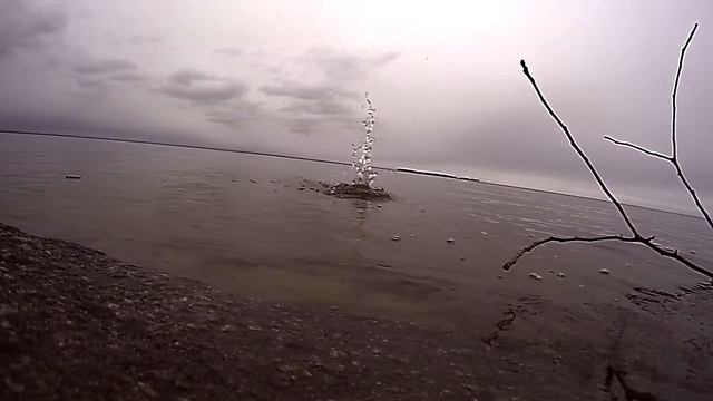 Падающий камень смотреть онлайн