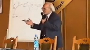 Почему важно принимать витамин Е и витамин С одновременно. LR - грамотный подход.