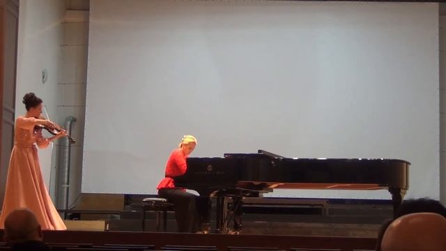 Филиал Мариинского театра , Концертный зал Филармонии смотреть онлайн