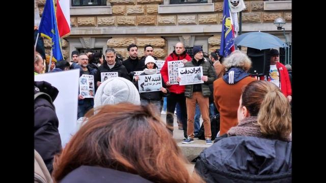 Demo gegen die Regierung von IRAN und die Gräueltaten. Version 2. Ort: Rathausplatz Hamburg. смотреть онлайн
