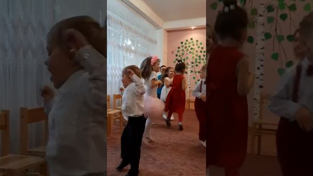 Весняний ранок садок 77 група 8 Черкаси 2020