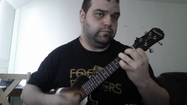 When I'm Cleaning Windows George Formby (ukulele instrumental cover) смотреть онлайн