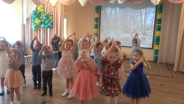 Песик ждет гостей / Музыкально - подвижная игра автор Падина Н.Г. смотреть онлайн