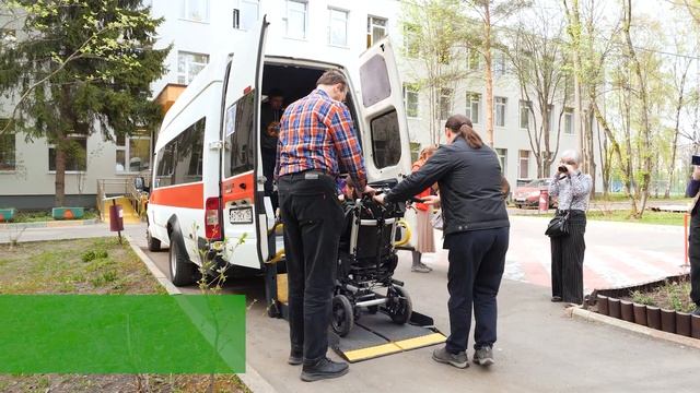 Пресс-тур Фонда «Наше будущее». Социальное предприятие «Инватакси». смотреть онлайн