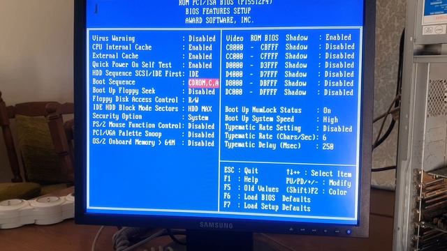 24 JAHRE ALTER PC vom SCHROTT mit Windows 95 und mehr! смотреть онлайн