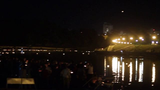 Фестиваль водных фонариков в Орле 27.08.2016 смотреть онлайн