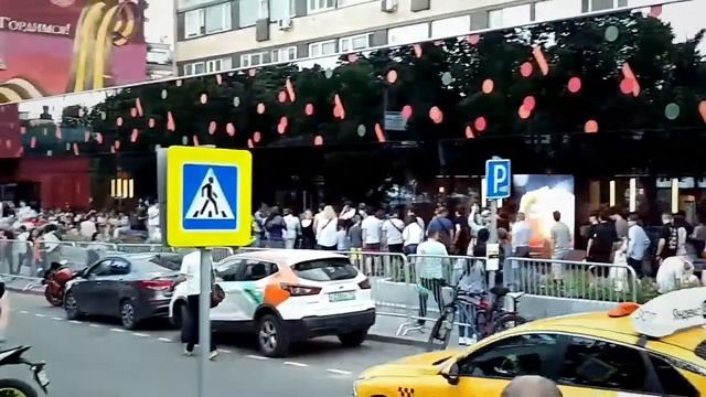 Магдоналдс ушел... Здравствуй "Вкусно и точка" смотреть онлайн