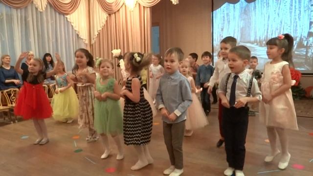 ВЕСНА-КРАСНА Сл. и муз. Л. Некрасова, аранж Е. Маканина, исп Ю.Селиверстова смотреть онлайн